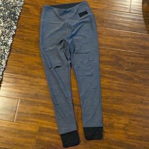 VS Pink Grey/black Ultimate legging size M